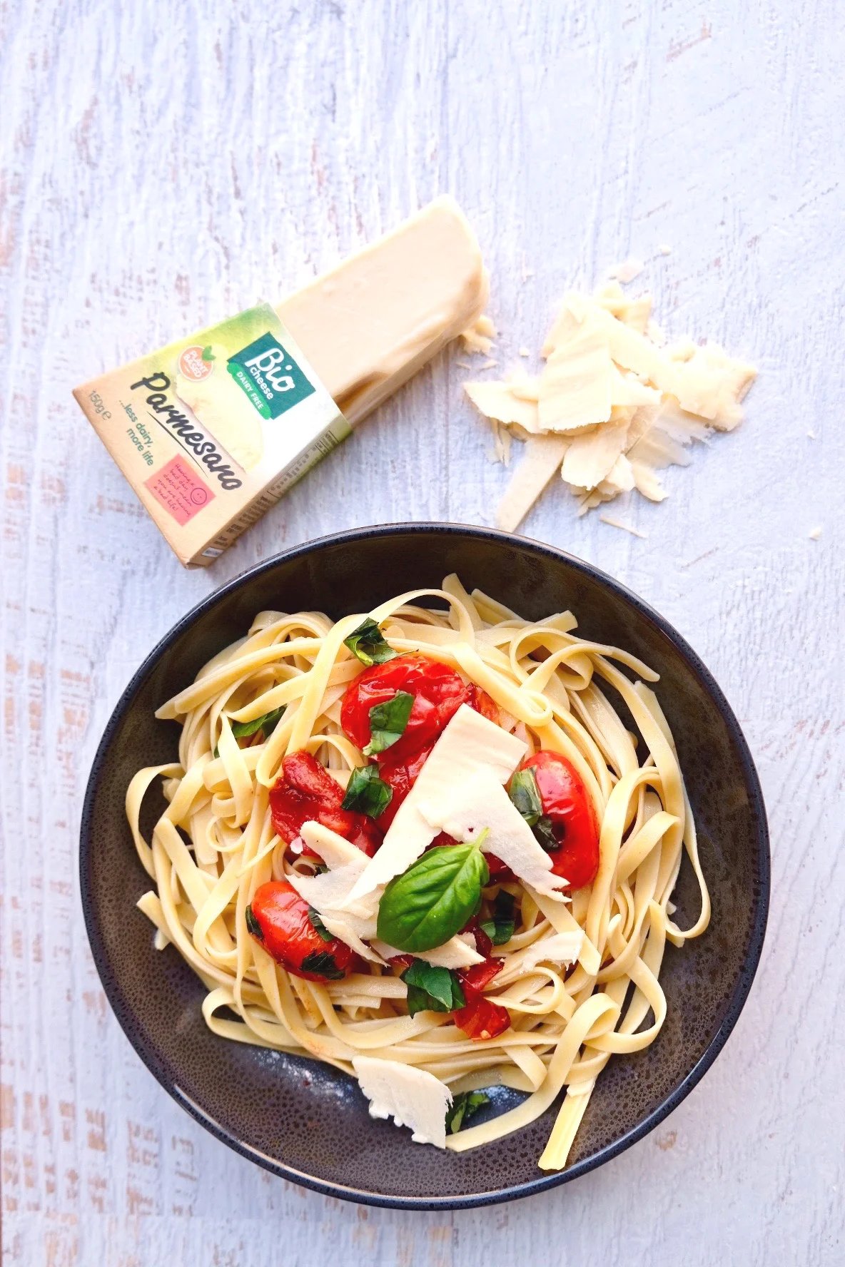 Classic Tomato Spaghetti Topped with Bio Cheese Parmesano